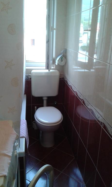 Apartman Sulic Podgora Buitenkant foto